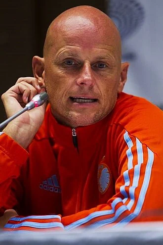 Ståle Solbakken head coach card
