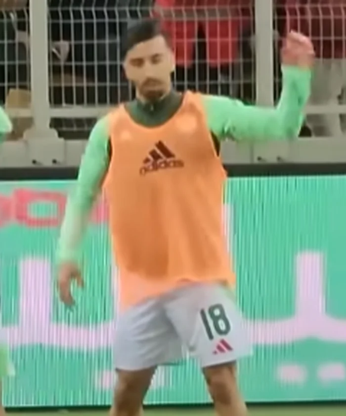 Mohamed Amoura player card