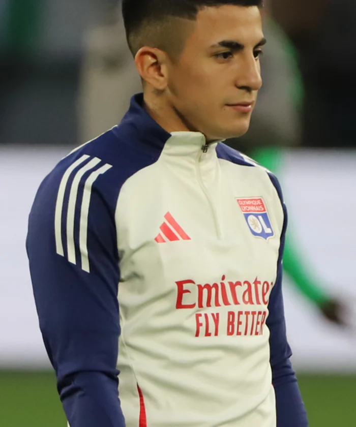 Thiago Almada player card