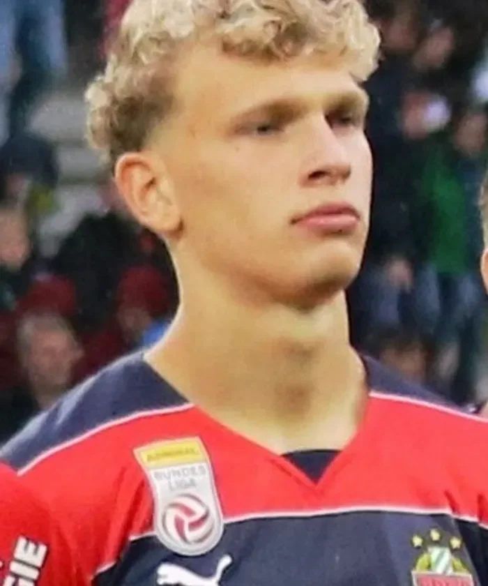 Leopold Querfeld player card