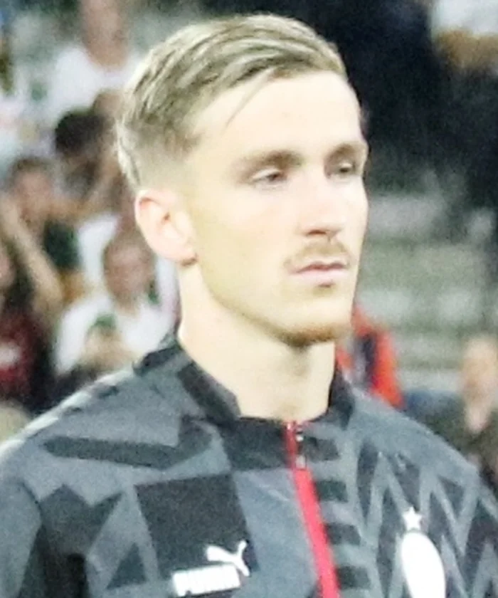 Alexis Saelemaekers player card