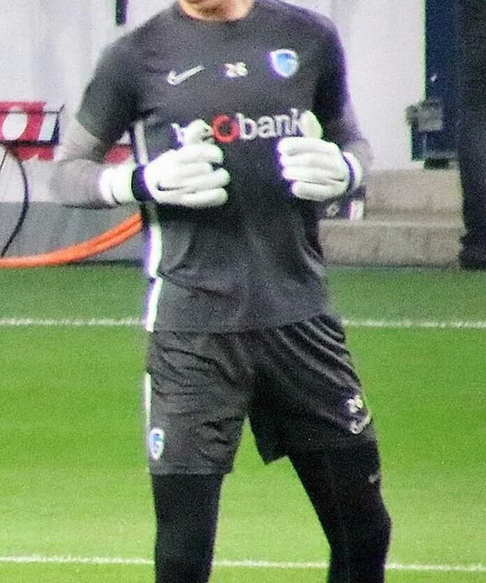 Maarten Vandevoordt player card