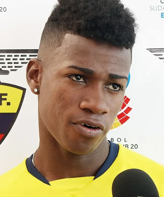 Félix Torres player card