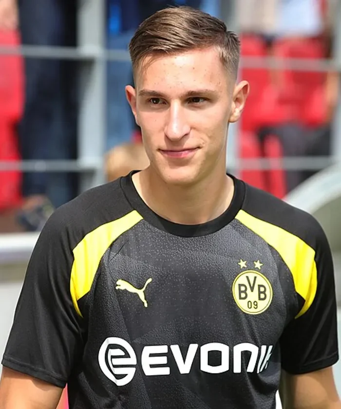 Nico Schlotterbeck player card