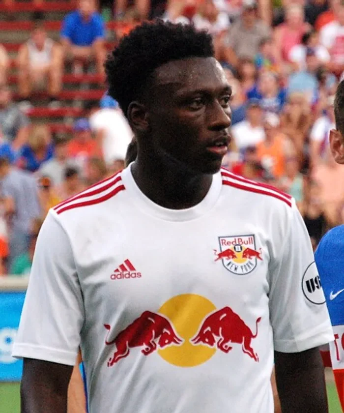 Derrick Etienne Jr. player card