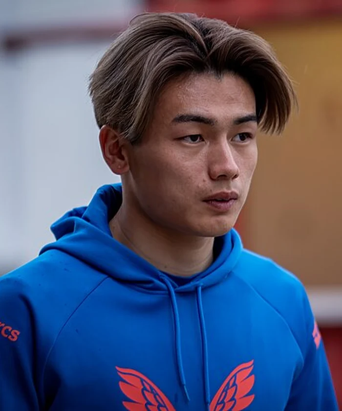 Ayase Ueda player card