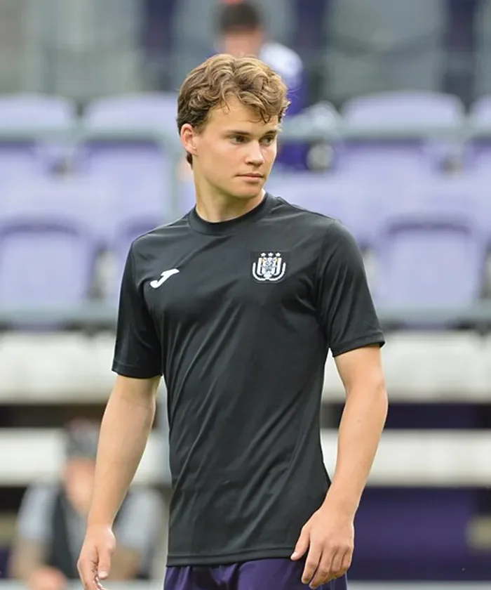 Kristian Arnstad player card