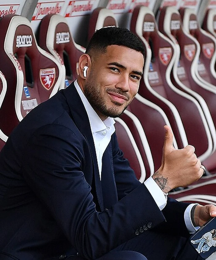 Antonio Sanabria player card