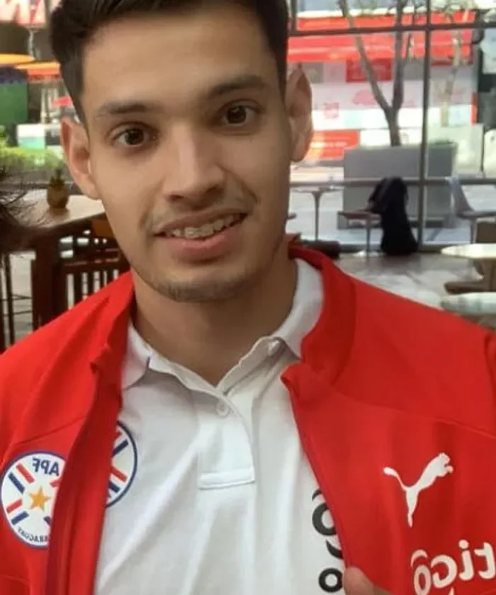 Damián Bobadilla player card