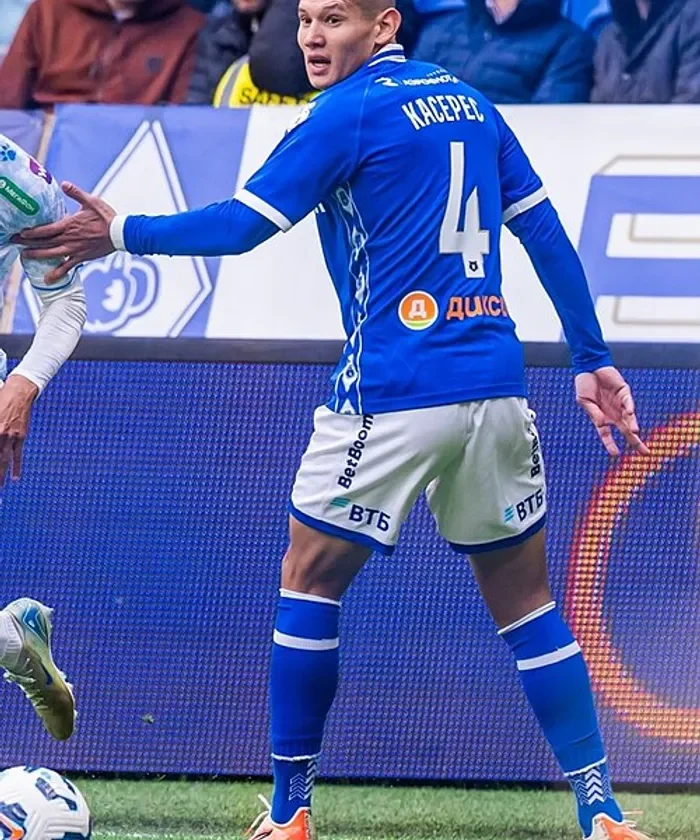 Juan Cáceres player card