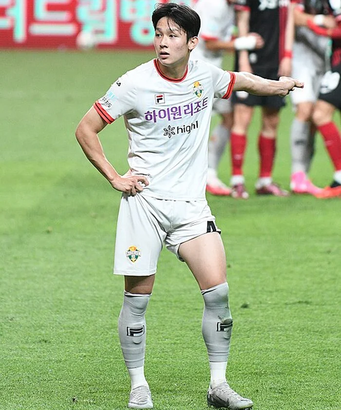 Yang Min-hyeok player card