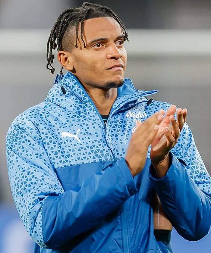 Manuel Akanji player card