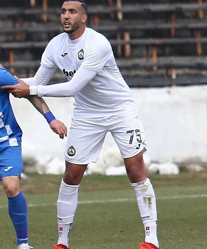 Nader Ghandri player card